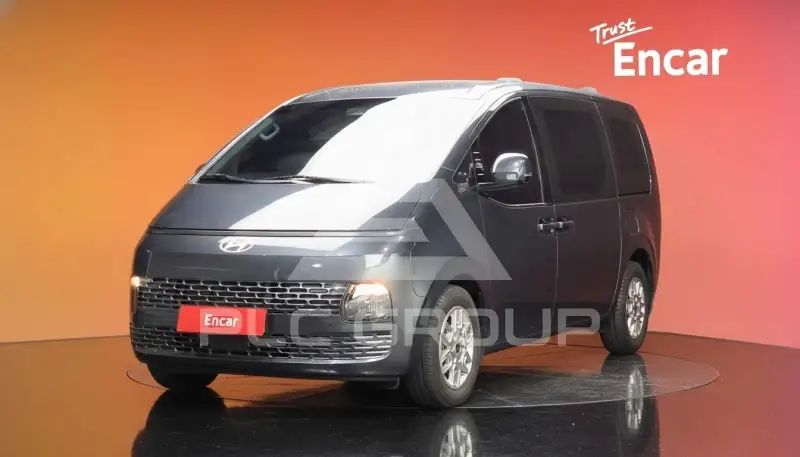 2025 Hyundai Staria