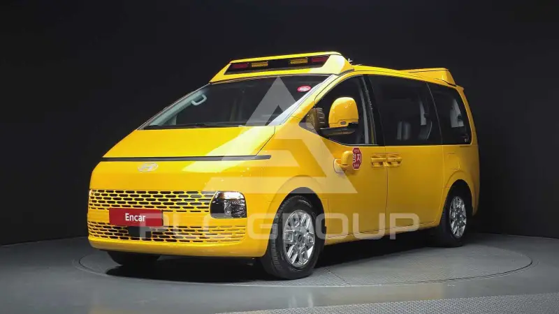 2025 Hyundai Staria