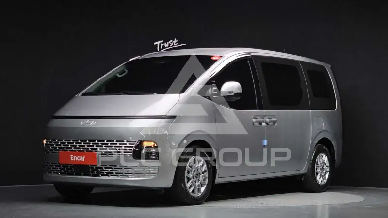 2025 Hyundai Staria