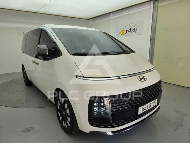 2025 Hyundai Staria