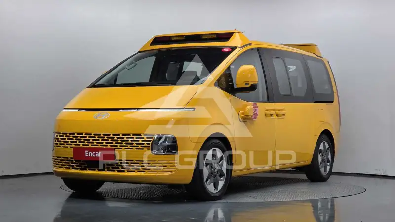 2025 Hyundai Staria