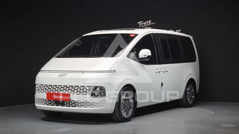 2025 Hyundai Staria