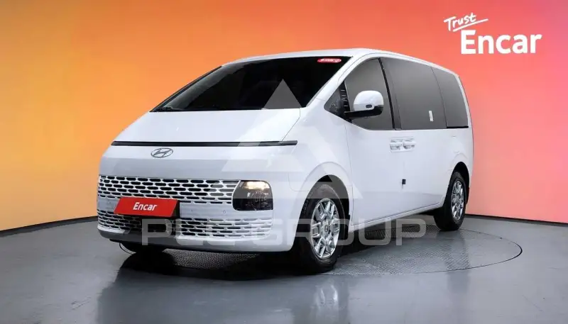2025 Hyundai Staria