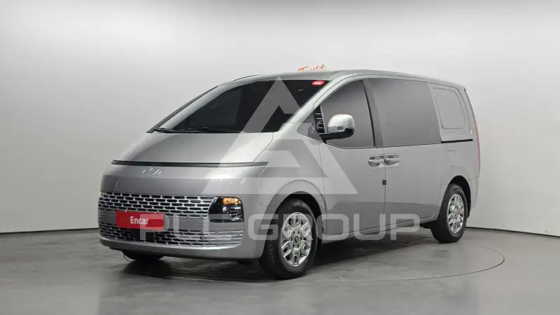 2025 Hyundai Staria
