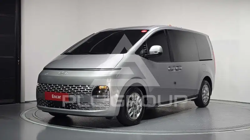 2025 Hyundai Staria