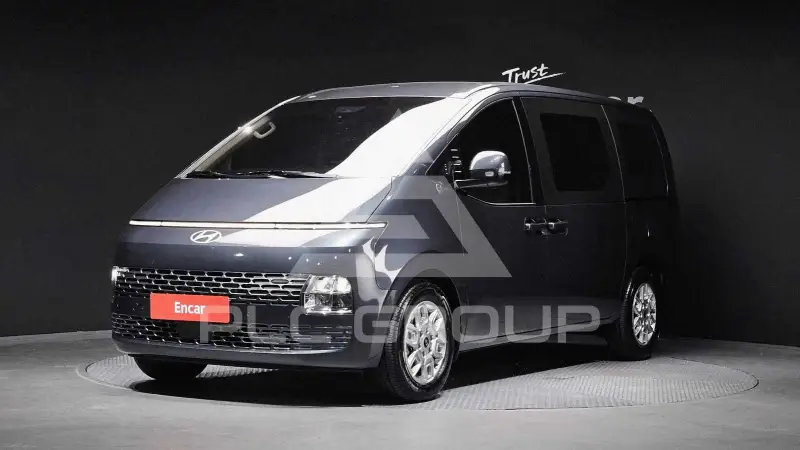 2025 Hyundai Staria