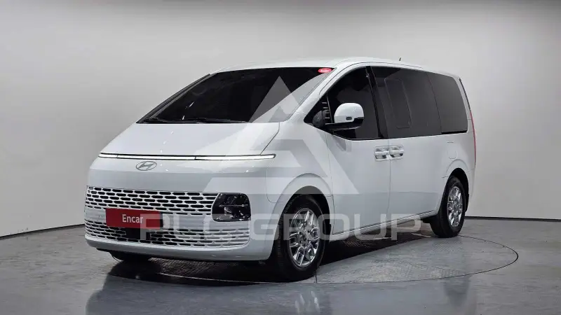 2025 Hyundai Staria