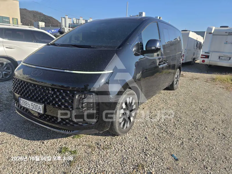 2025 Hyundai Staria