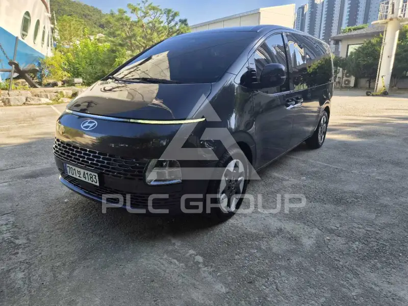 2025 Hyundai Staria