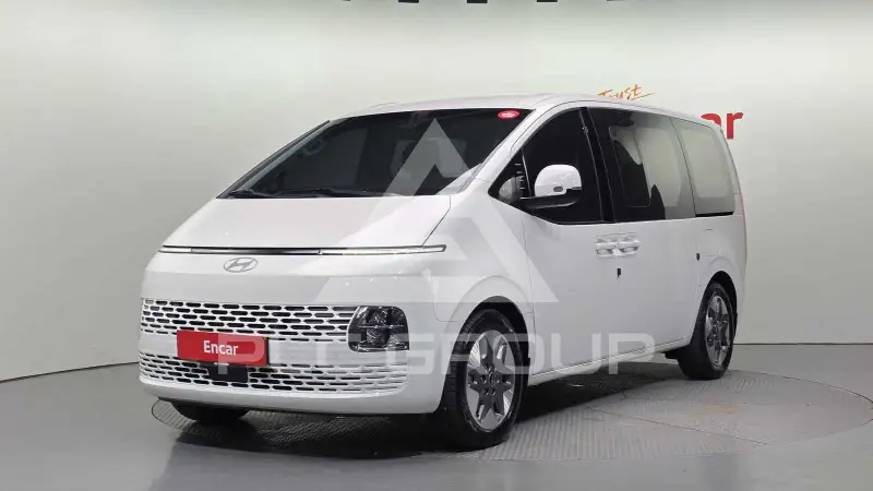 2025 Hyundai Staria
