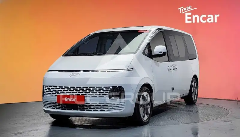 2025 Hyundai Staria