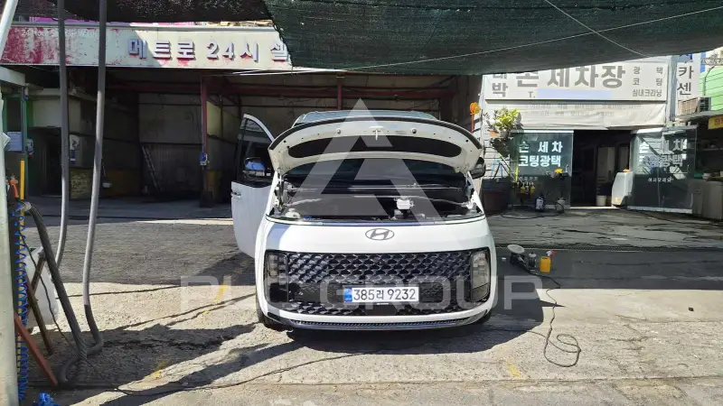 2025 Hyundai Staria