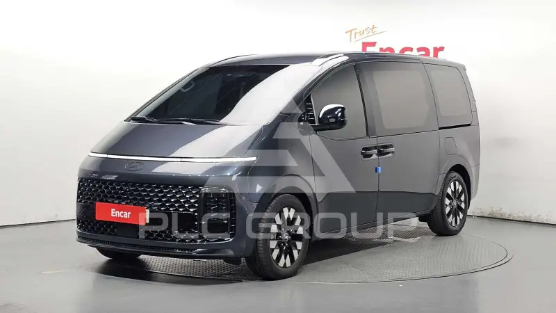 2025 Hyundai Staria