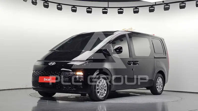 2025 Hyundai Staria
