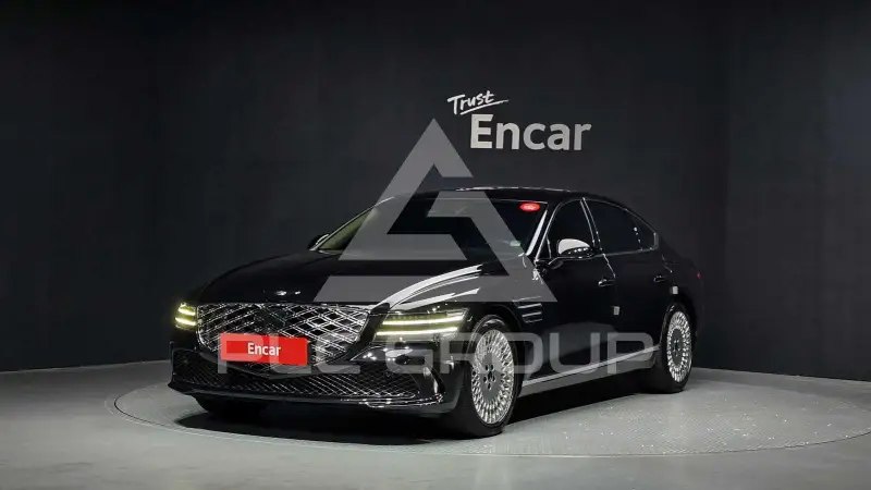 2025 Genesis G80