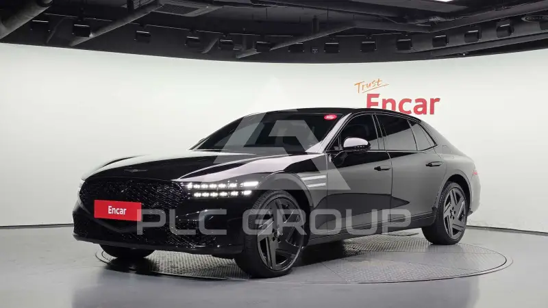 2025 Genesis G90