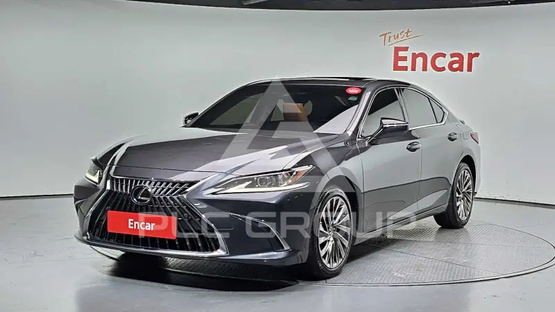2025 Lexus ES