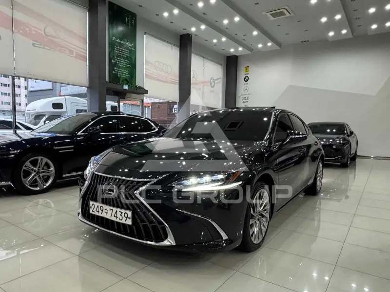 2025 Lexus ES