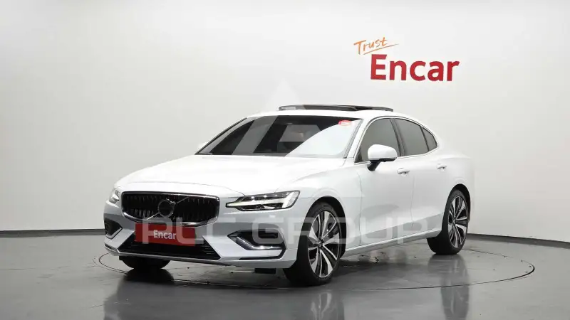 2025 Volvo S60