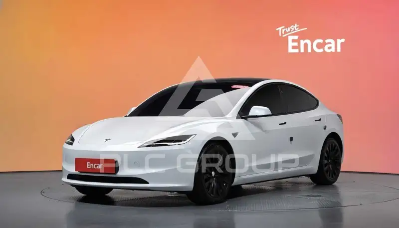 2025 Tesla Model 3