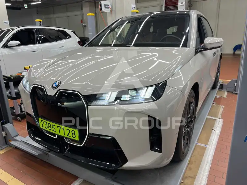 2026 BMW iX