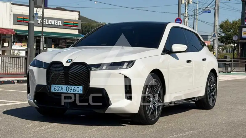 2026 BMW Ix