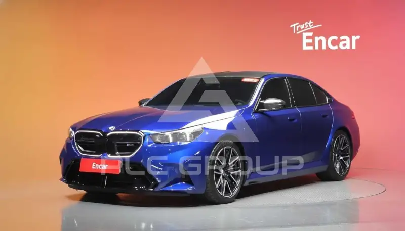 2026 BMW M5