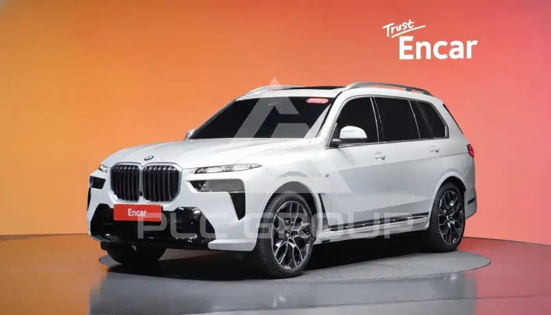 2026 BMW X7M