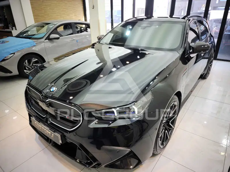 2026 BMW M5