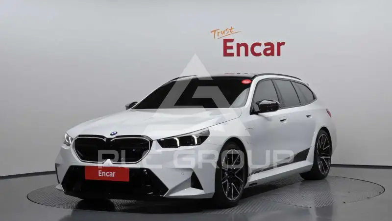 2026 BMW M5