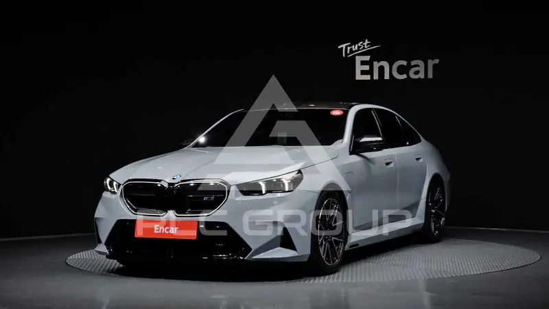 2026 BMW M5