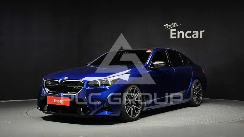 2026 BMW M5