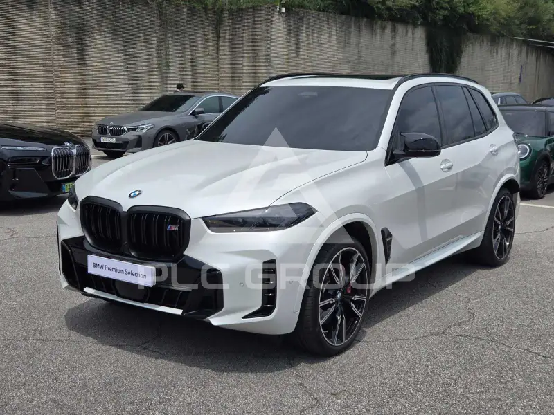 2026 BMW X5M