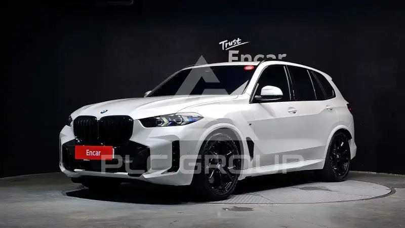 2026 BMW X5M