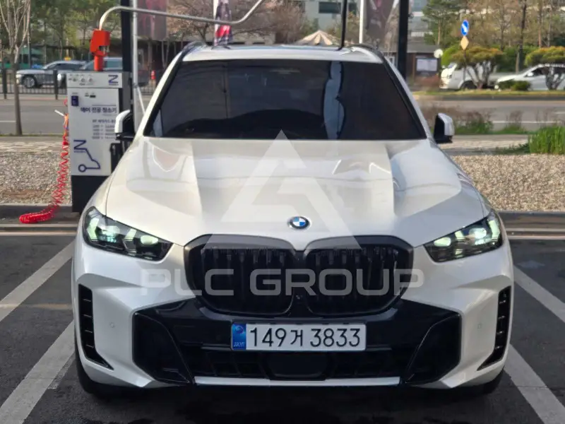 2026 BMW X5M