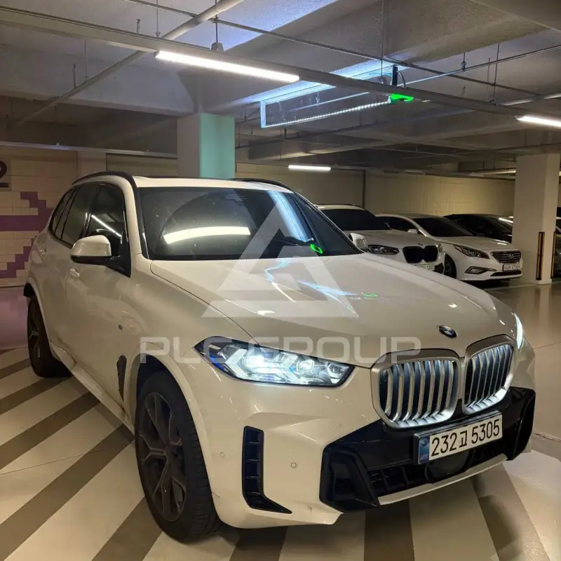2026 BMW X5M