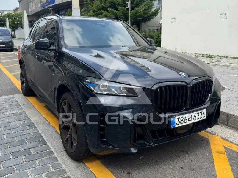 2026 BMW X5M