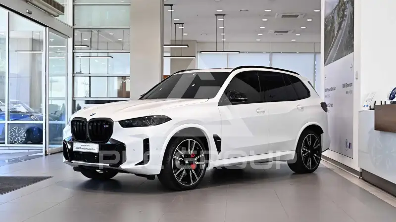 2026 BMW X5M