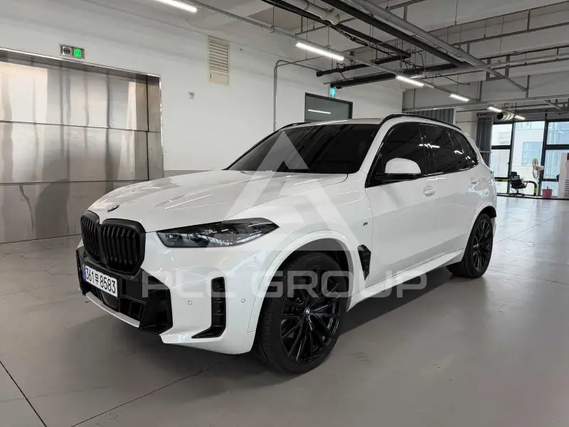 2026 BMW X5M