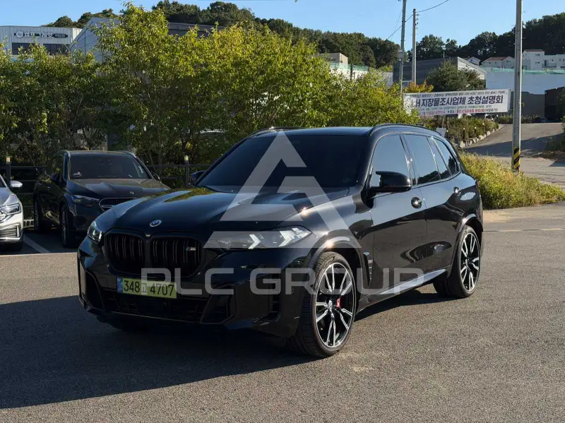 2026 BMW X5M