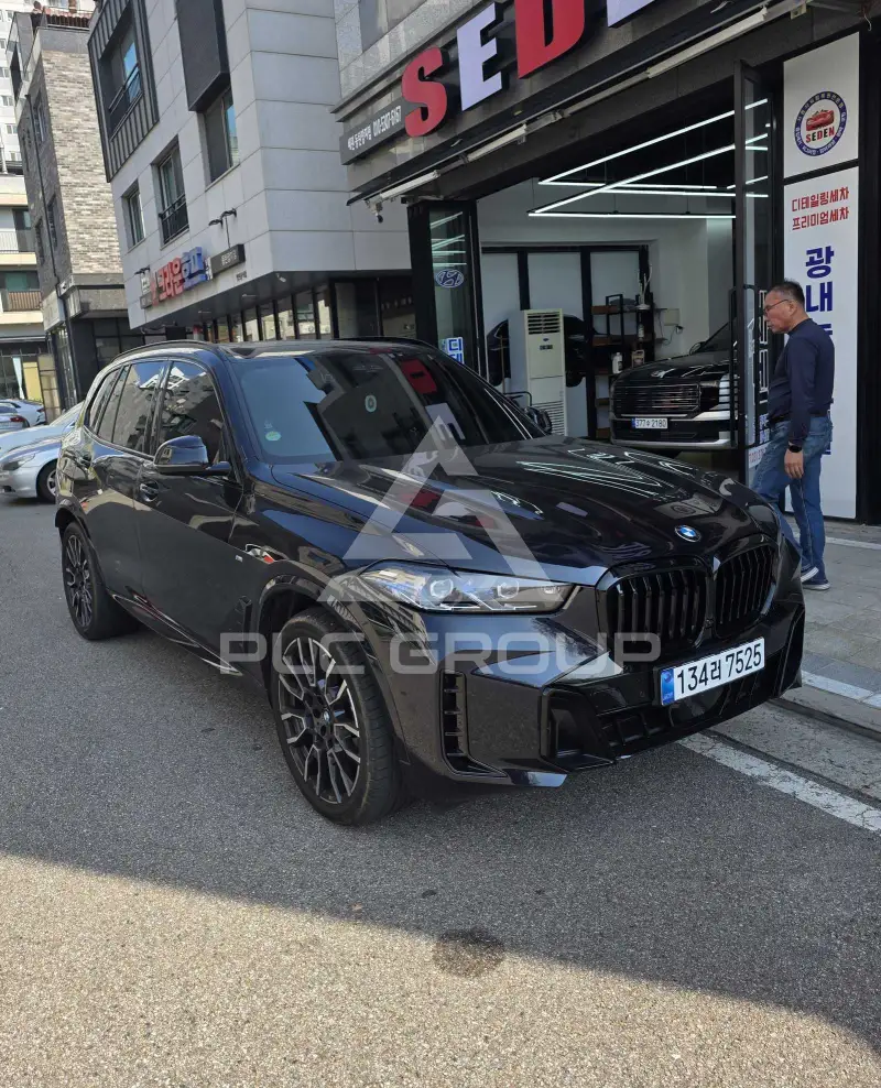 2026 BMW X5