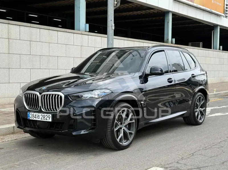 2026 BMW X5M