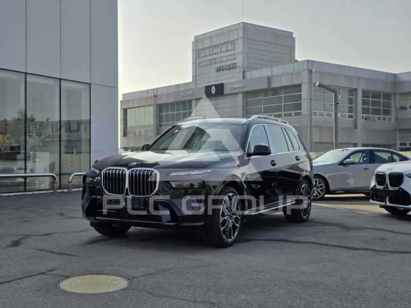 2026 BMW X7