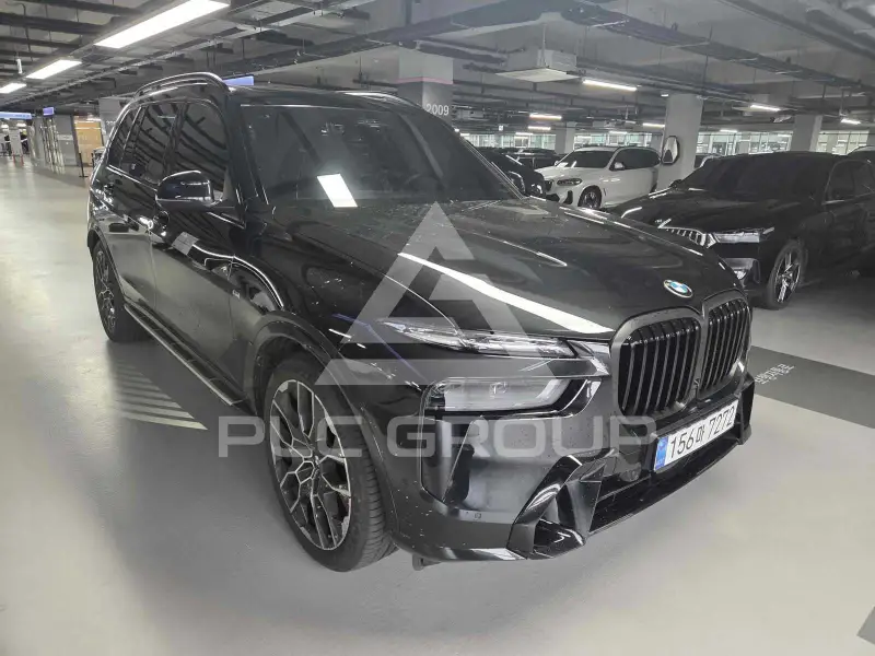 2026 BMW X7M
