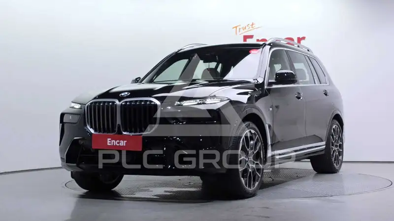 2026 BMW X7M