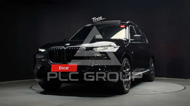 2026 BMW X7M