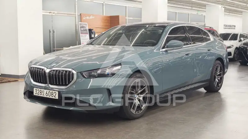 2026 BMW 530