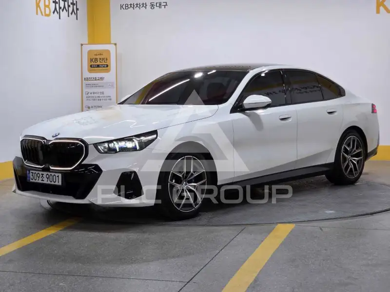 2026 BMW 520M