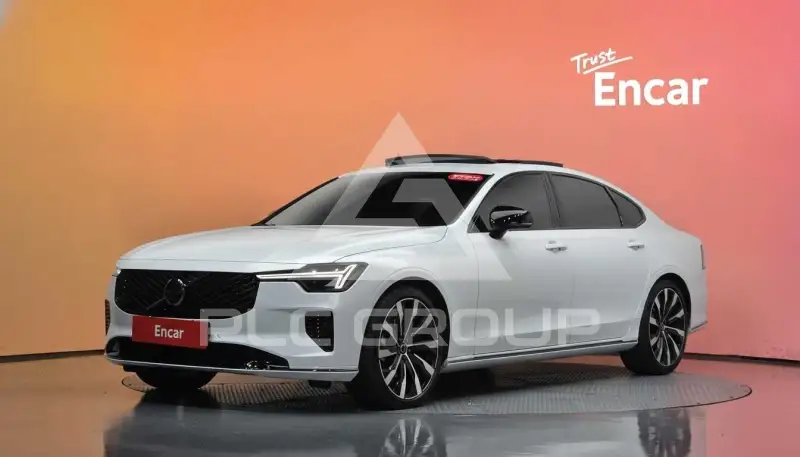 2026 Volvo S90