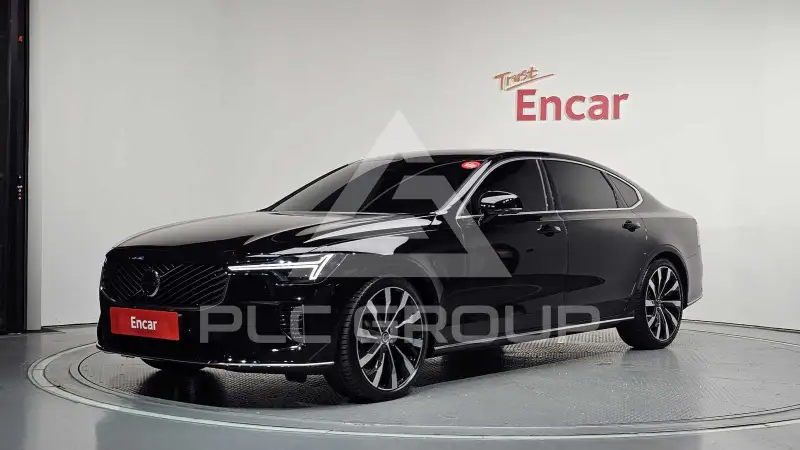 2026 Volvo S90